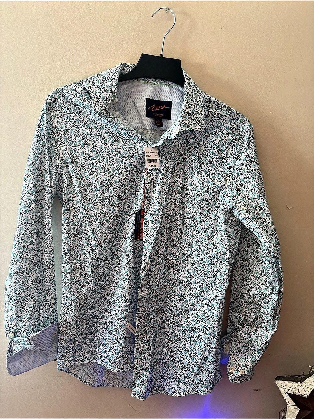Jones New York Floral Button Down Shirt in White & Blue Size Medium NWT